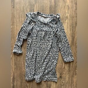 GAP Gray and Black Animal Print Sweater